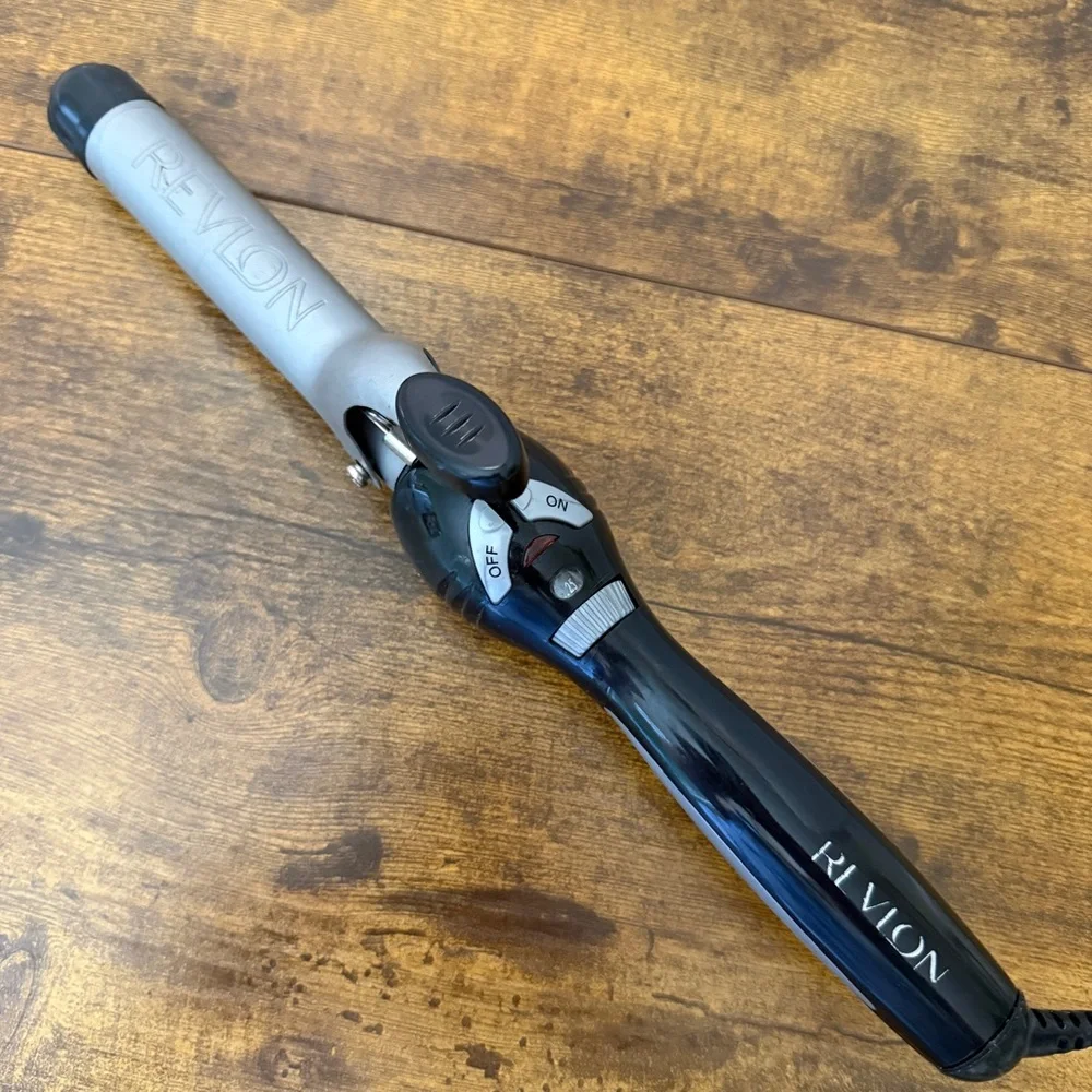 Y2K Revlon Perfect Hair Styling Curling Iron Model RV051 RC51M 1